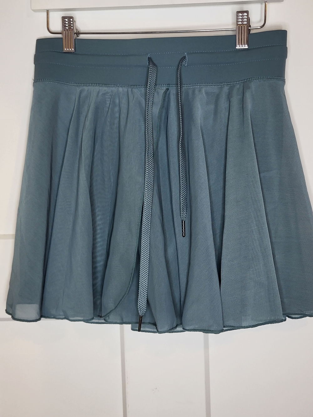 HALARA Dusty Blue Drawstring Circle Skirt